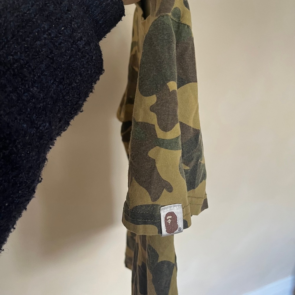 Bathing Ape Camo Shark Face T Shirt Mens Size Medium Green Brown Iconic Design - Picture 9 of 10